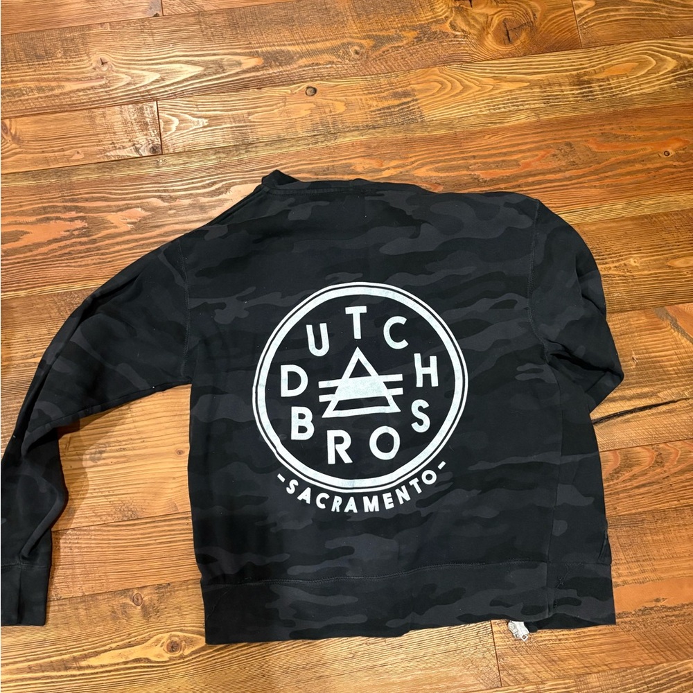 Dutch bros zip up